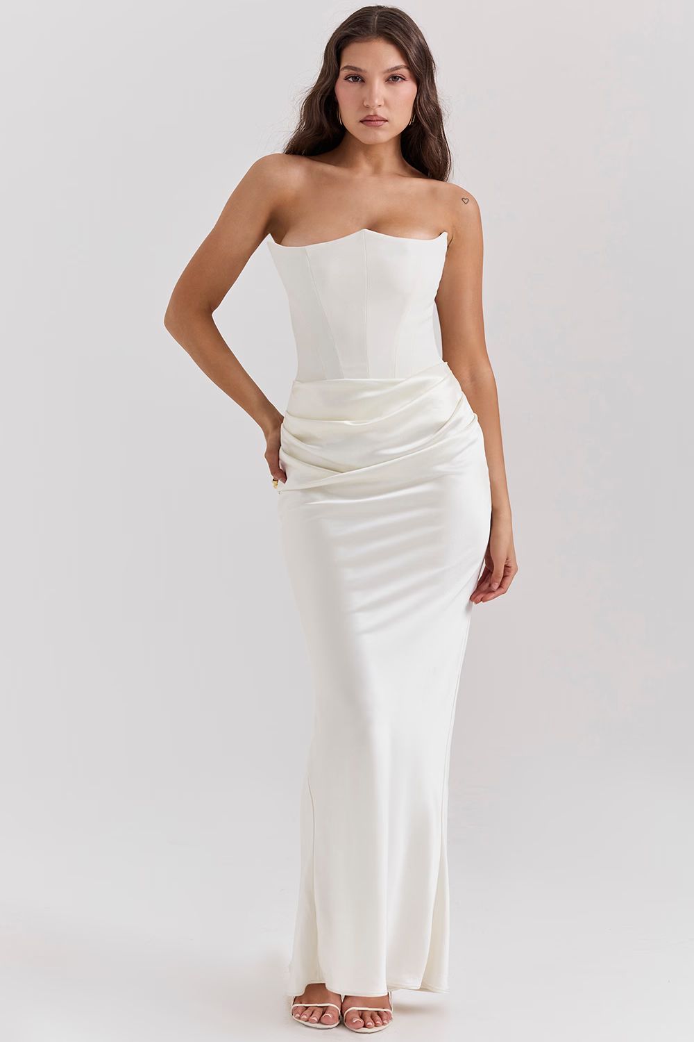 Priscilla | Vestido Largo Palabra Honor Satinado